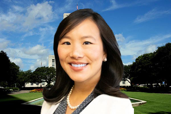 Dr. Theresa Tran Carapucci